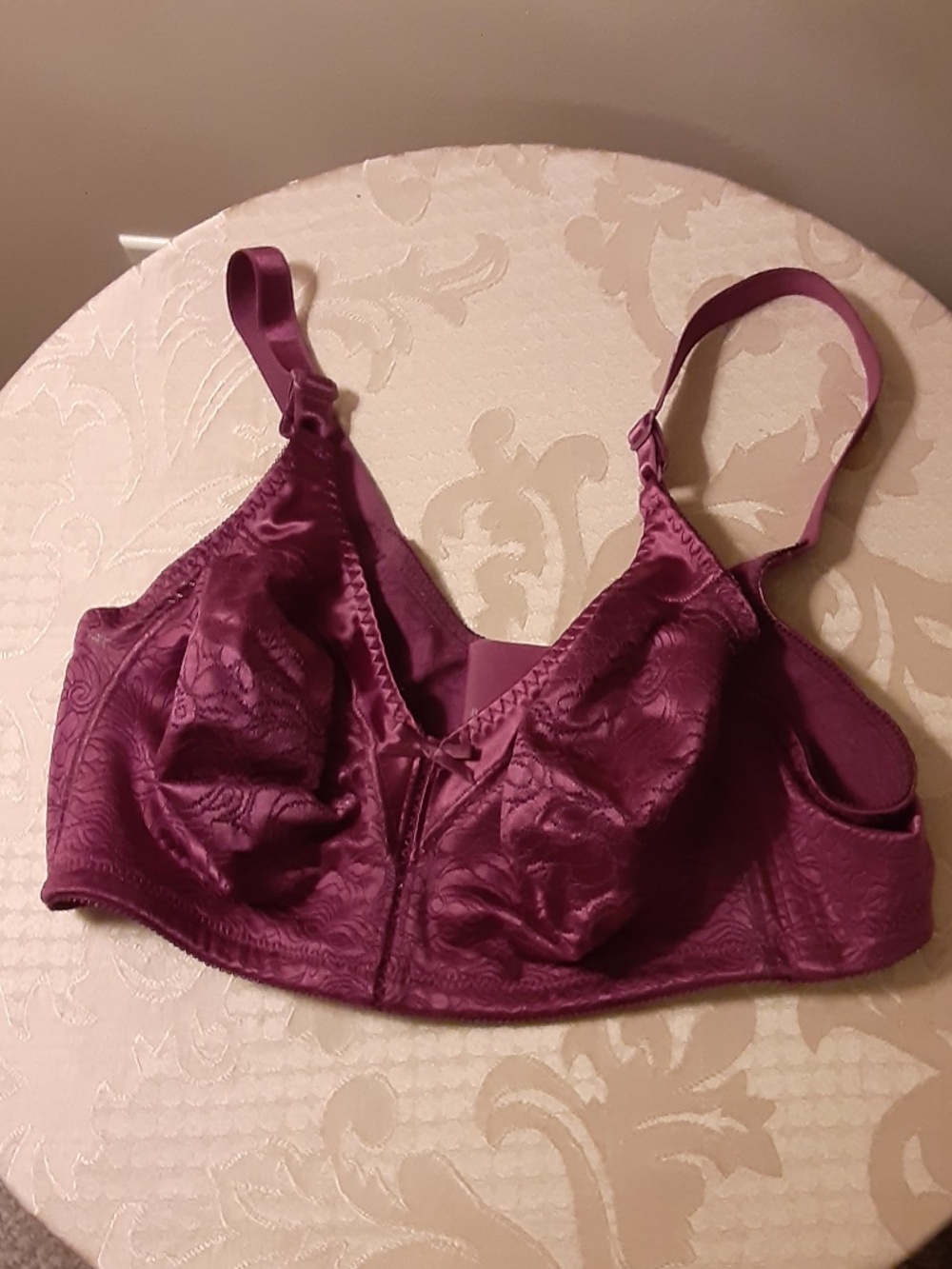 Bali 38C Wireless Full-Coverage Burgundy Bra